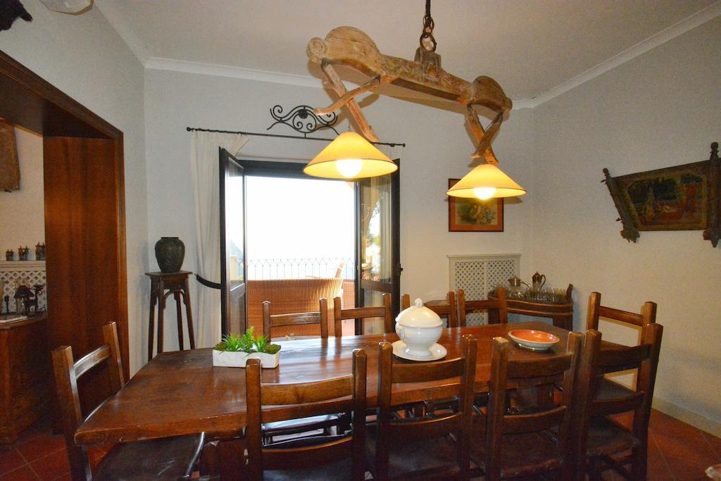 Neranya Apartment Massa Lubrense Room photo