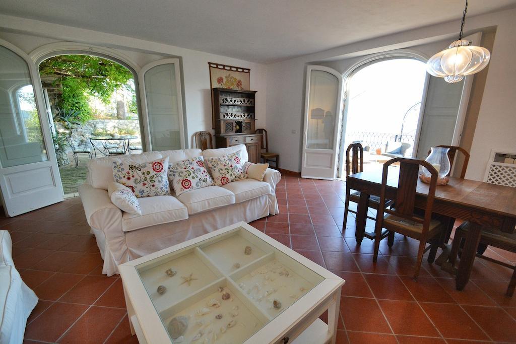 Neranya Apartment Massa Lubrense Room photo