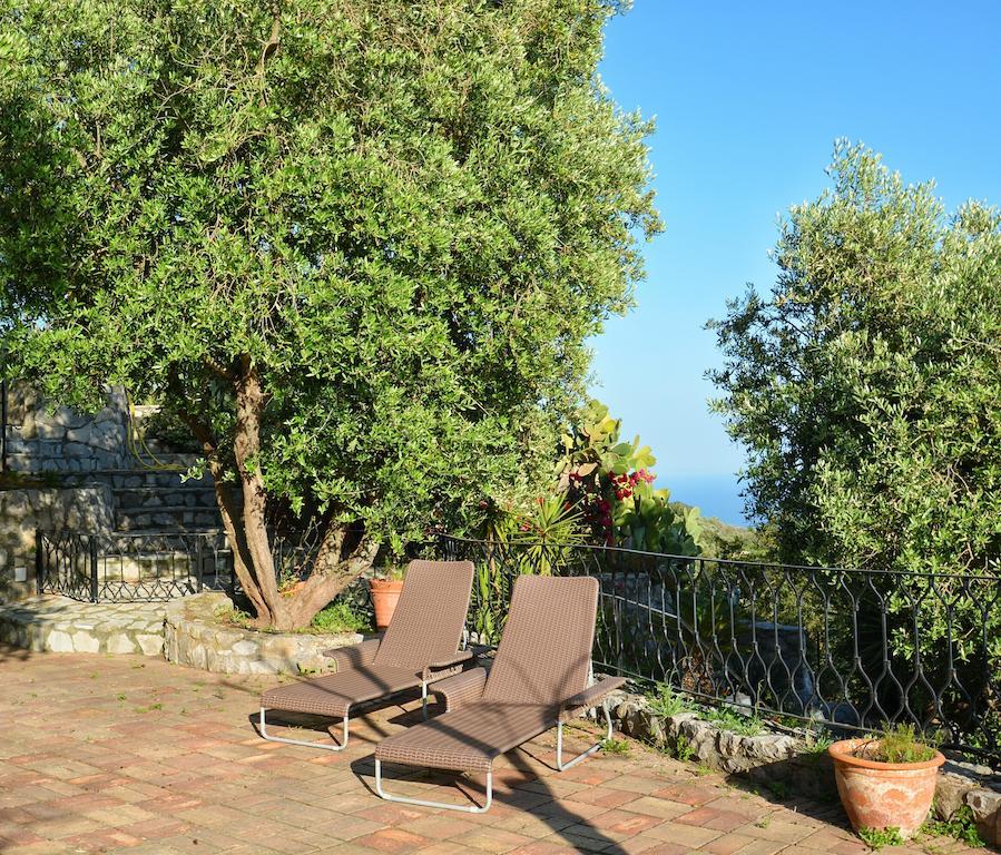 Neranya Apartment Massa Lubrense Room photo