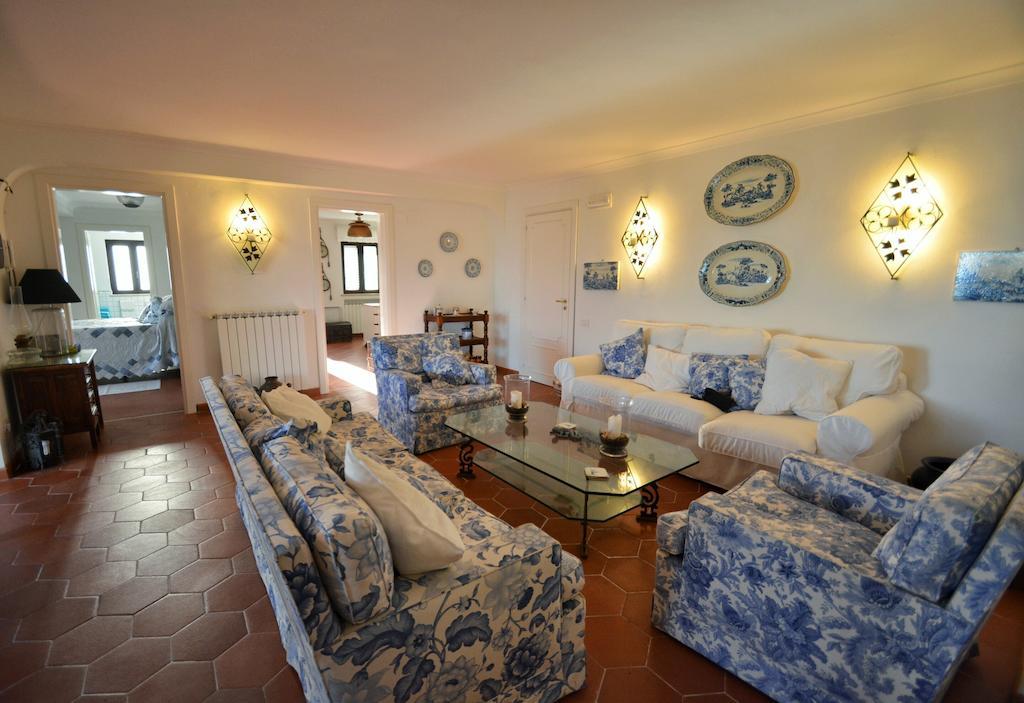 Neranya Apartment Massa Lubrense Room photo